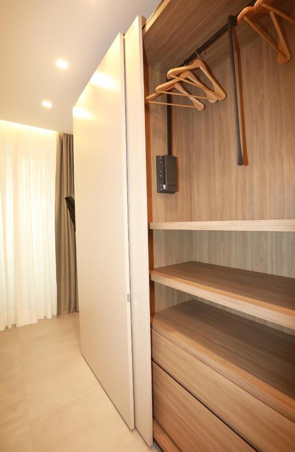 Unique Luxury Stay Рим Экстерьер фото