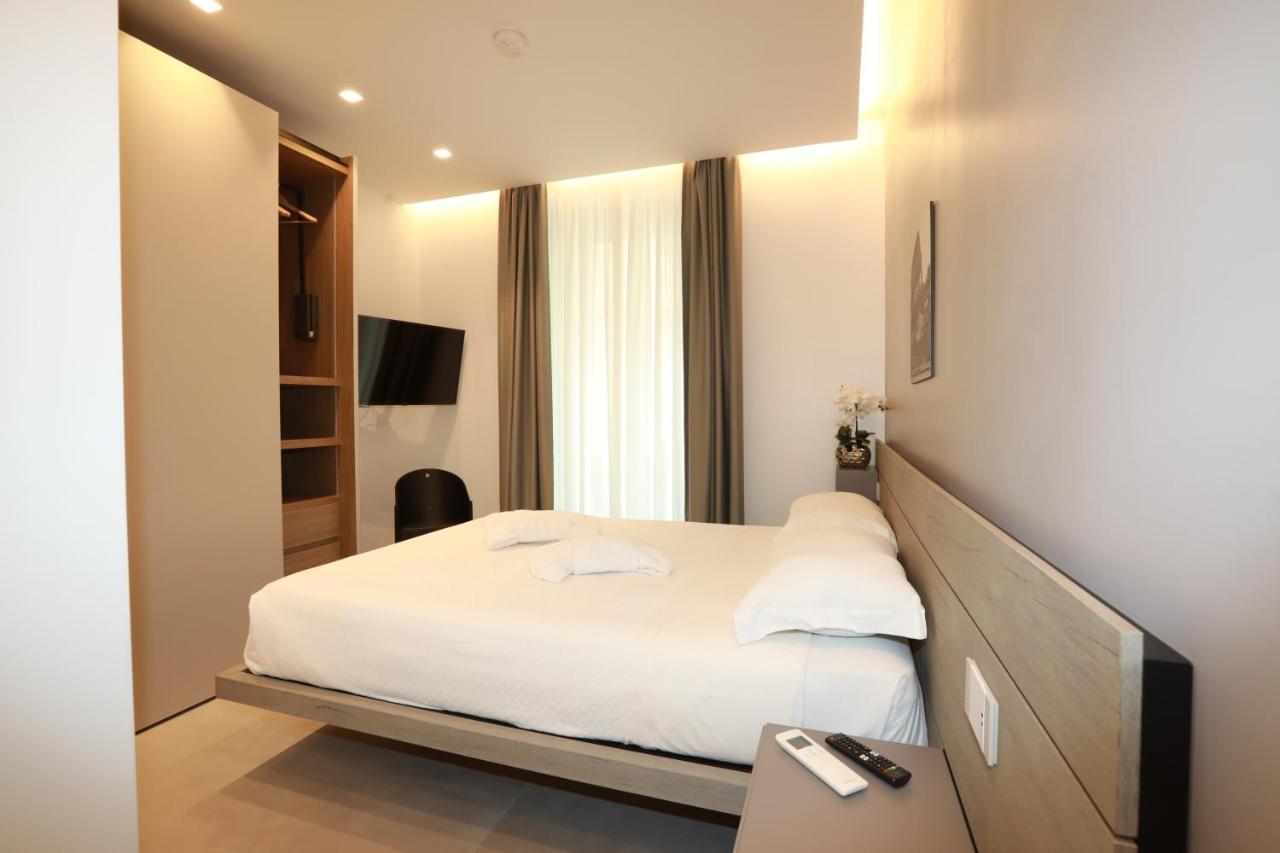 Unique Luxury Stay Рим Экстерьер фото