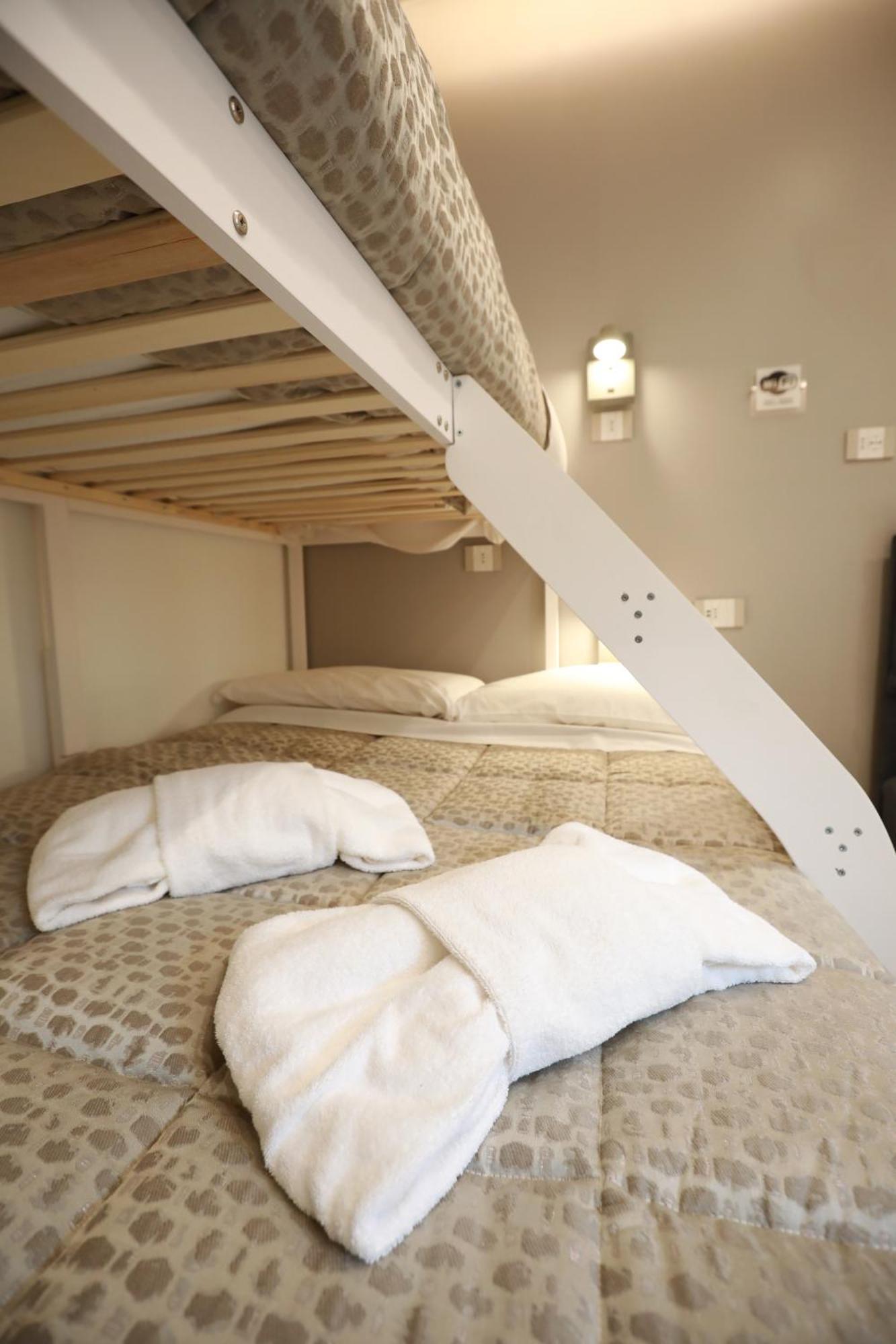 Unique Luxury Stay Рим Экстерьер фото